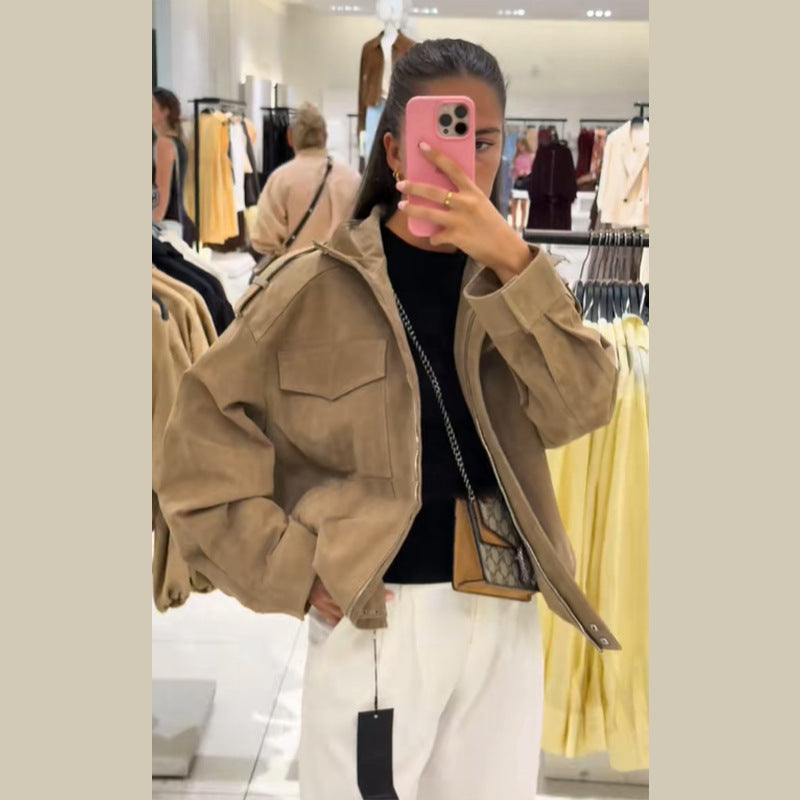 Damen Lässige Wildlederjacke mit praktischen Taschen und modernem Schnitt EB