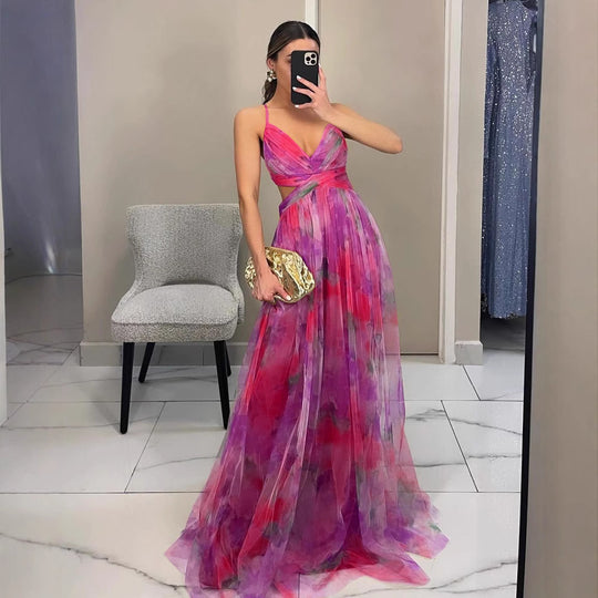 Damen Elegantes und florales Abendkleid mit schmeichelndem Schnitt EB