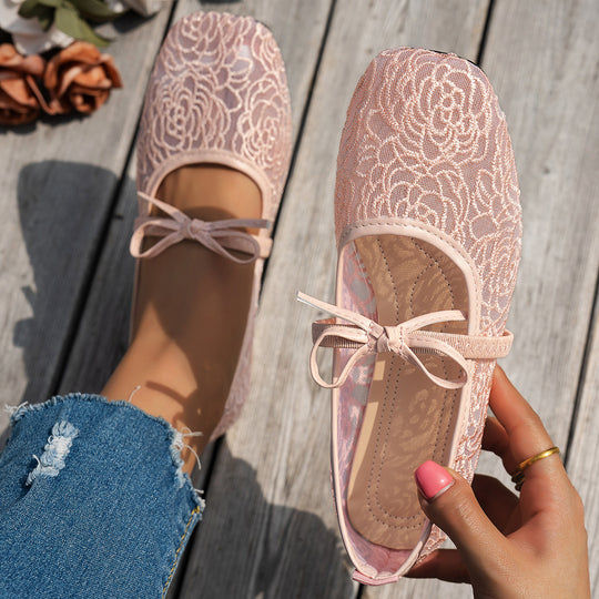 Damen Elegante Spitzenschuhe mit dekorativen Schleifen und funkelnden Akzenten EB