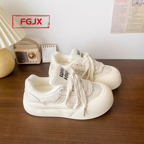 Damen Sportliche Sneakers mit atmungsaktivem Mesh und voluminöser Sohle EB