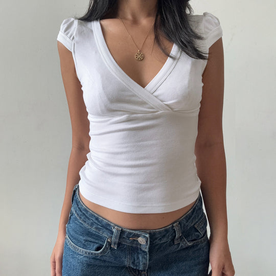 Damen Wickelshirt mit elegantem V-Ausschnitt und figurbetontem Schnitt EB
