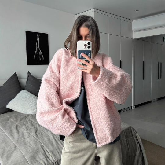 Damen Kuschelige Fleecejacke im modernen Design EB