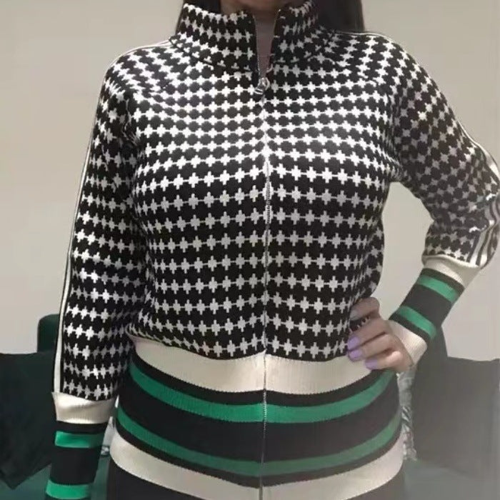 Damen Sportlicher Strickpullover mit Stehkragen und grafischem Muster EB