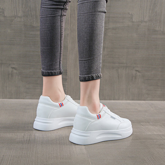 Damen Sneakers mit sportlichem Design und atmungsaktiver Oberflächenstruktur EB
