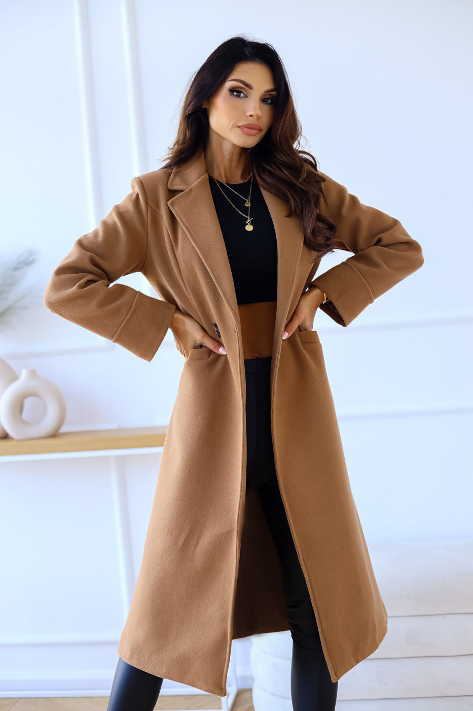 Damen Zeitloser Wollmantel mit elegantem Revers und praktischen Taschen EB