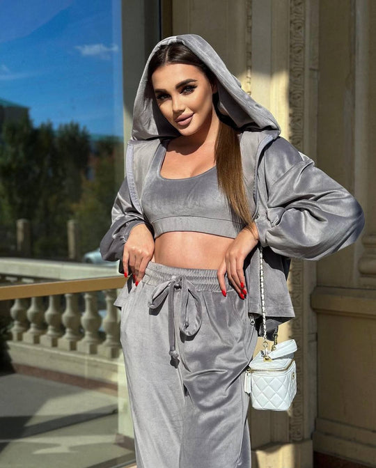 Damen Cropped Samt-Hoodie mit weitem Arm und High-Waist Jogginghose im Lounge-Set EB