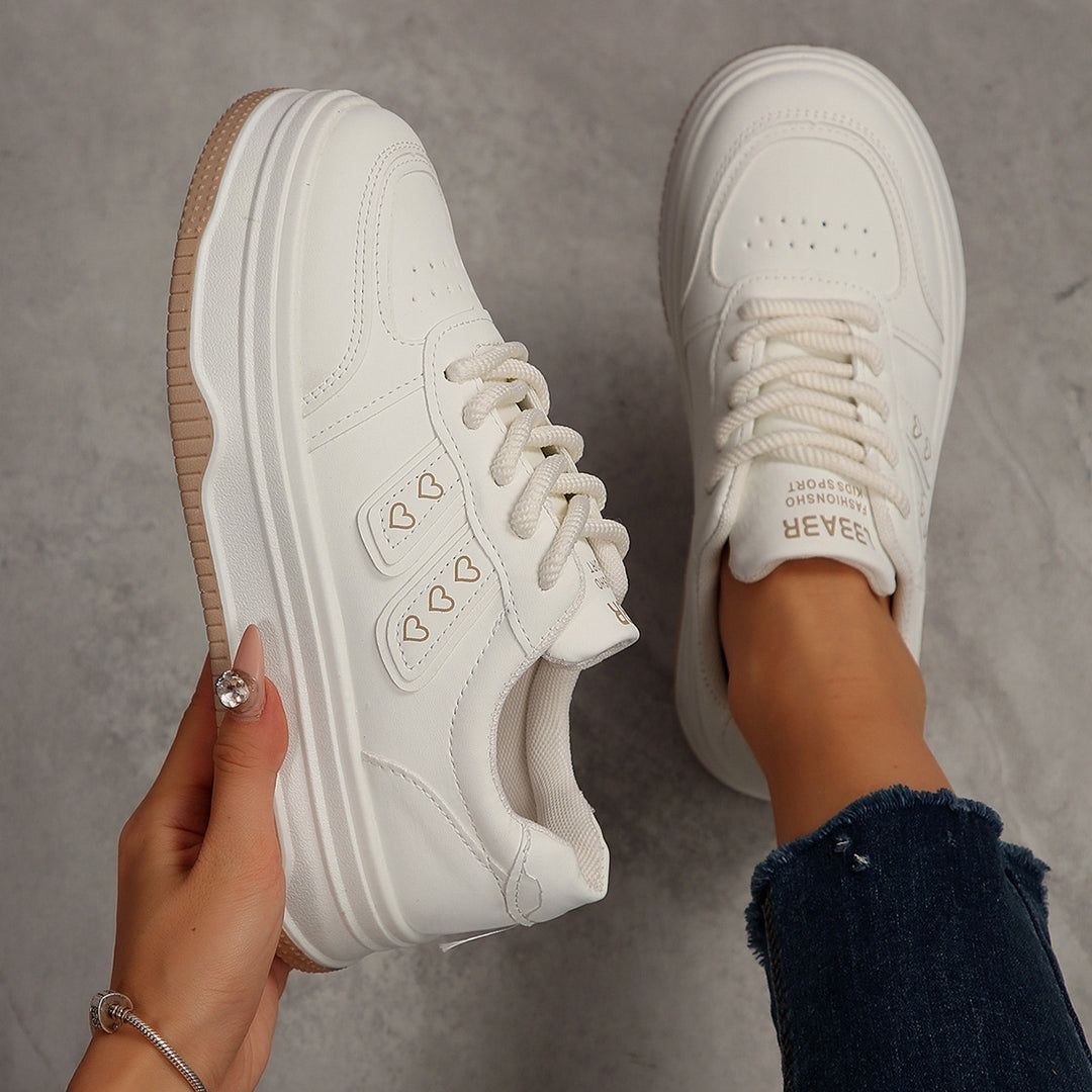 Damen Sneakers im modischen Herzdessin EB