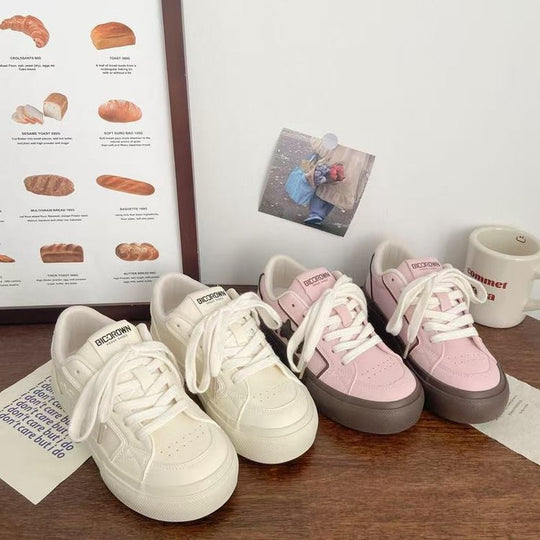 Damen Sportliche Sneakers mit modischen Sternenapplikationen EB