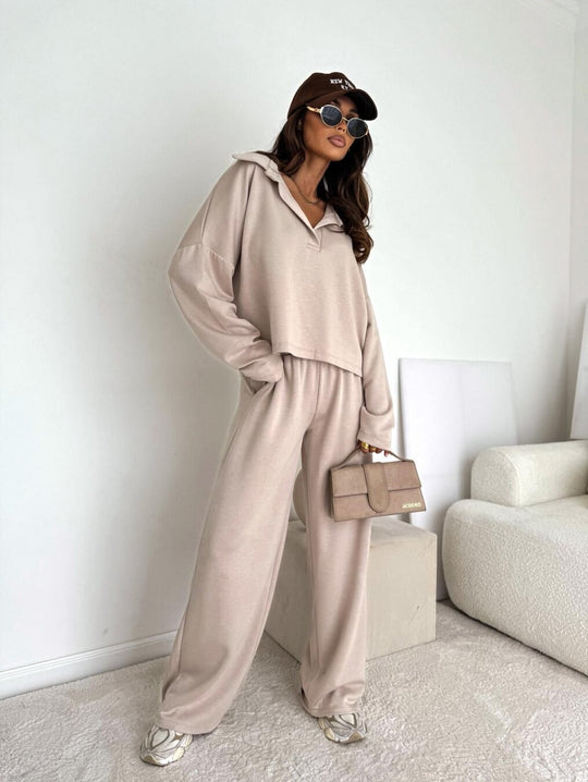 Damen Loungewear-Zweiteiler mit Hemdkragen-Cropped-Sweatshirt und weiter Palazzo-Hose Eichborn Berlin