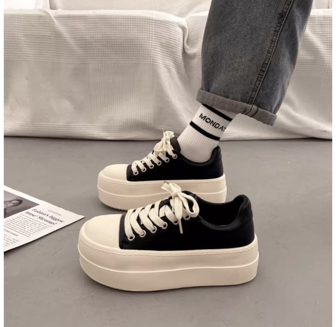 Damen Sneaker mit modischer Plateau-Sohle EB