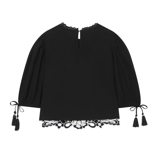 Damenbluse mit floraler Spitze und Volantärmeln EB