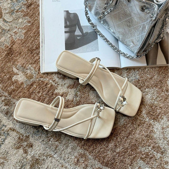 Damen Elegante und bequeme Sandalen mit modischem Riemendesign und hochwertiger Oberflächenstruktur EB