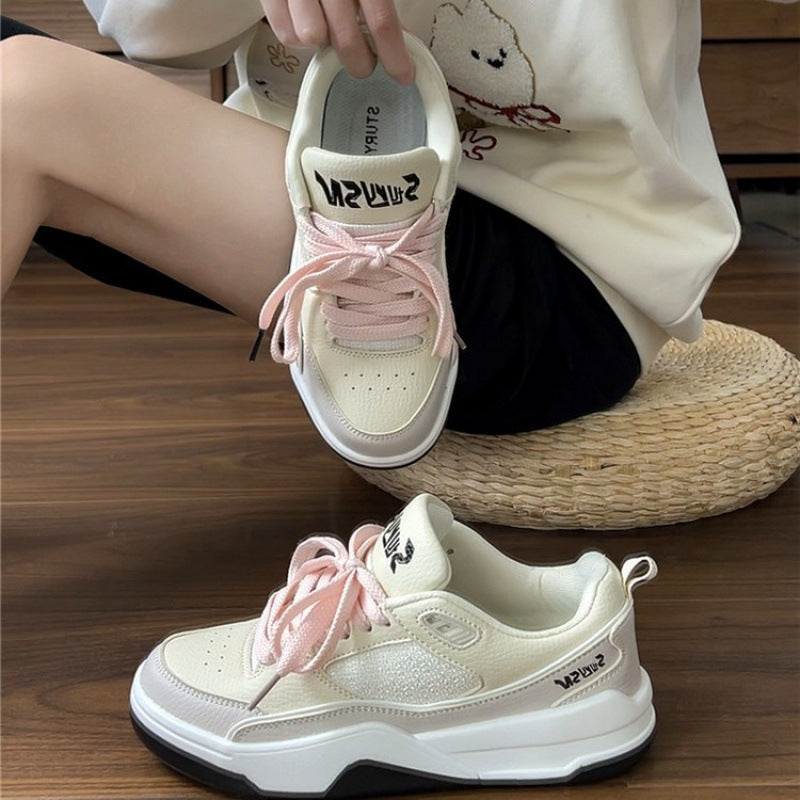 Damen Sportliche Sneakers mit atmungsaktiver Obermaterialstruktur und flexiblem Dämpfungssystem EB
