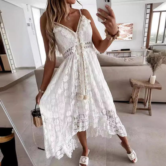 Damen Boho-Maxikleid mit Spitzenakzenten und dekorativen Quasten EB