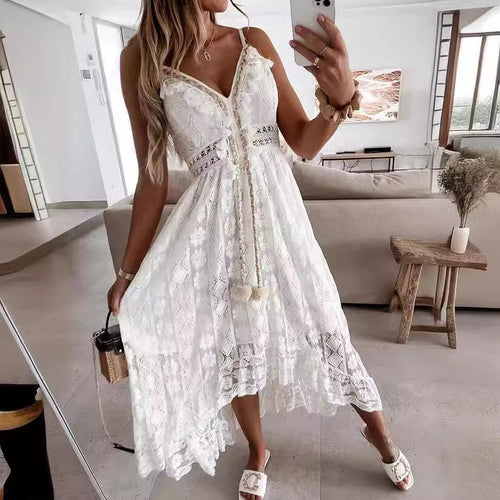 Damen Boho-Maxikleid mit Spitzenakzenten und dekorativen Quasten EB