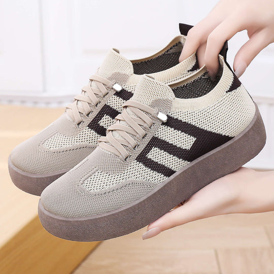 Damen Bequeme und luftige Sneaker mit Plattformsohle EB