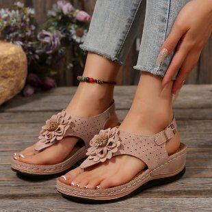 Damen Komfortable Zehentrenner-Sandalen mit floralem Dekor EB