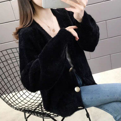 Damen Flauschige Strickjacke mit eleganten Knopfdetails EB