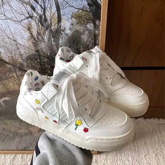 Damen Sneakers im klassischen Design mit atmungsaktiver Oberfläche EB