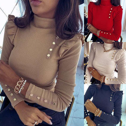 Damen Gerippter Rollkragenpullover mit Rüschenschultern und Zierknöpfen EB