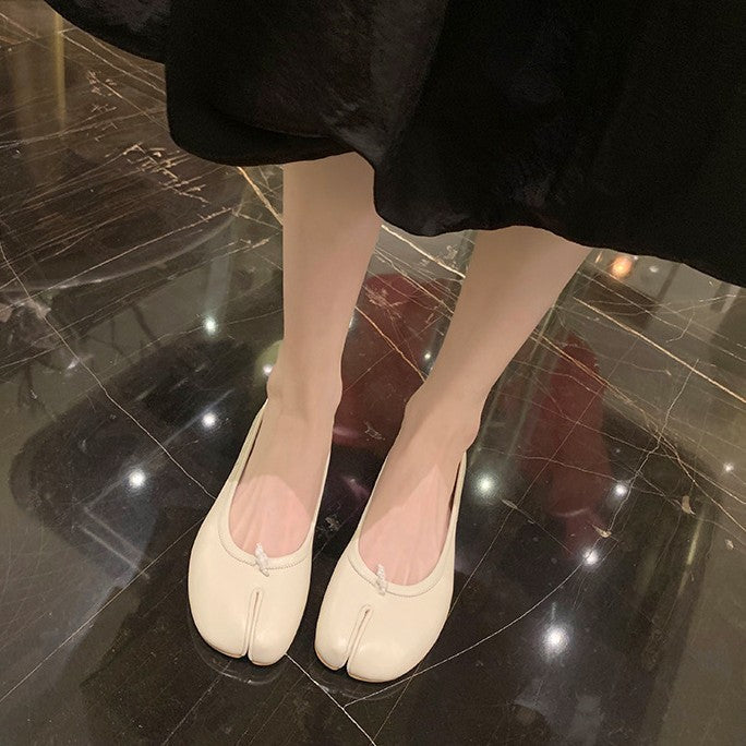 Damen Ballerinas mit eleganter Metallic-Oberfläche und formschöner Silhouette EB