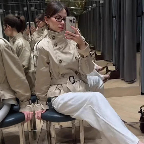 Damen Eleganter Kurz-Trenchcoat mit doppelter Knopfleiste und Taillengürtel EB