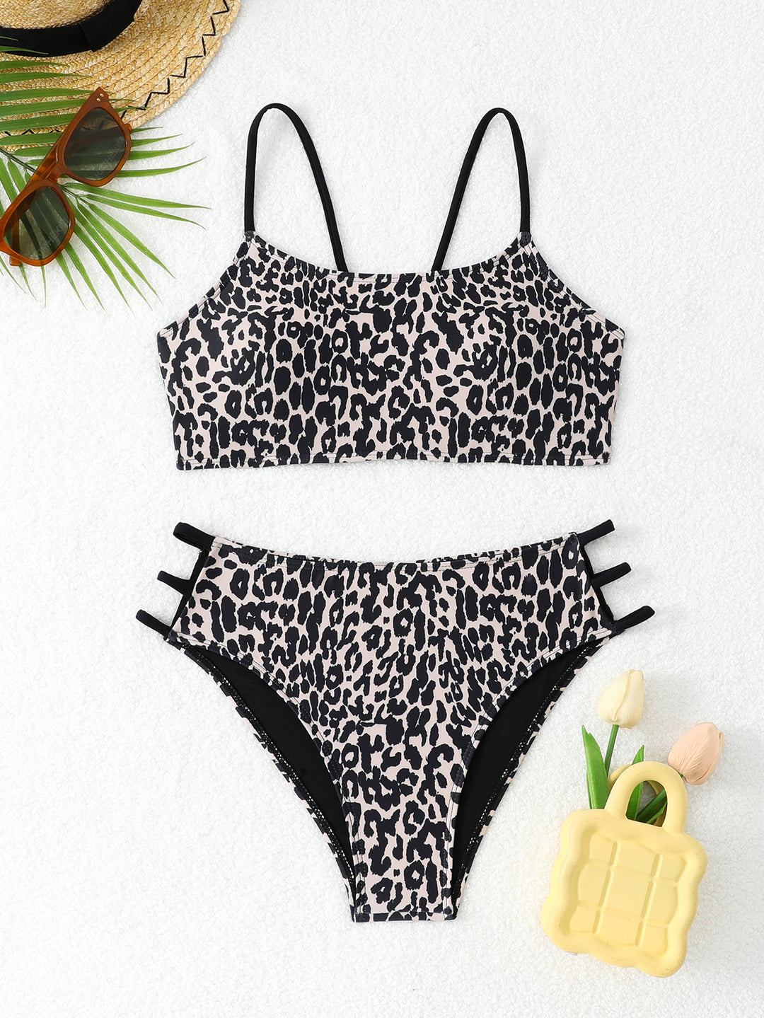 Damen Bikini-Set mit innovativen Trägerdetails und modischem Leopardenmuster EB