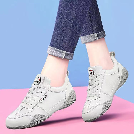 Damen Bequeme Alltags-Sneaker mit rutschfester Sohle und atmungsaktivem Obermaterial EB
