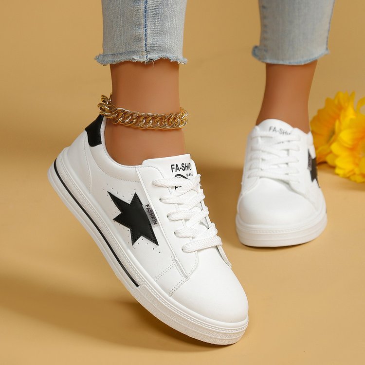 Damen Sneakers mit modischem Sternenmotiv und dämpfender Sohle EB