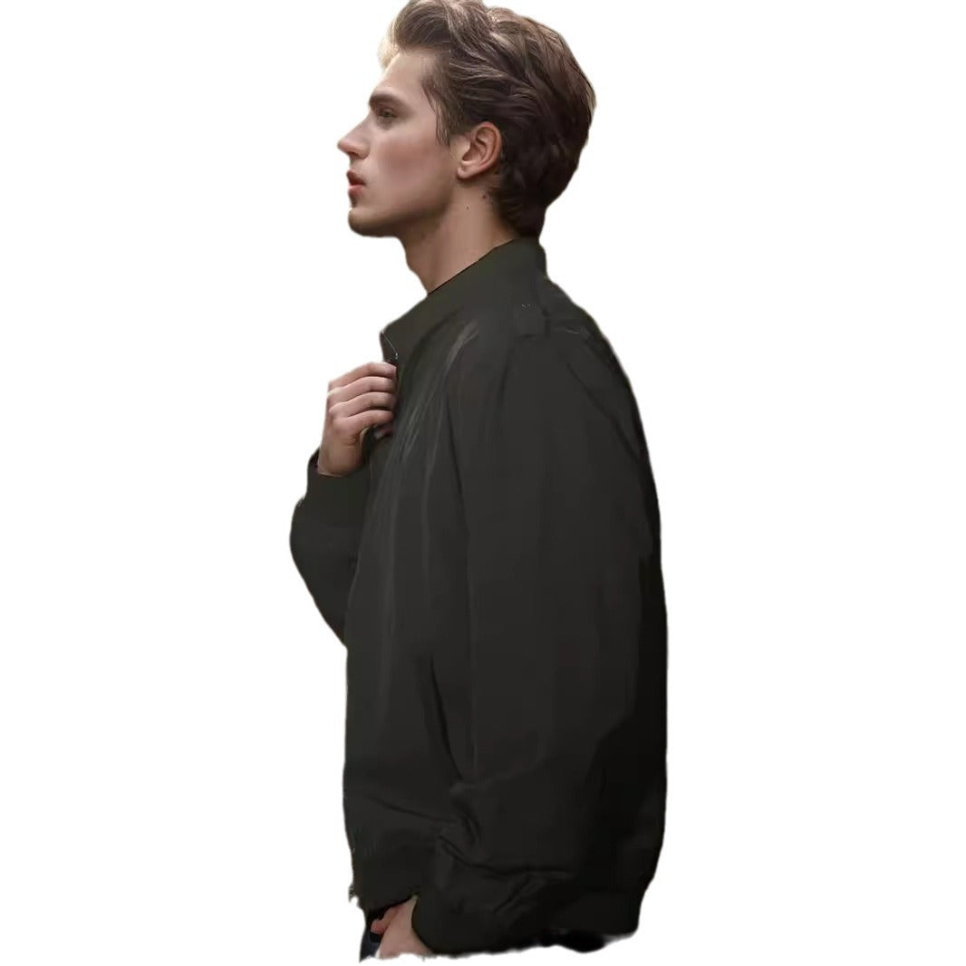 Herren leichte Übergangsjacke mit hochgeschlossenem Kragen und seitlichen Taschen EB