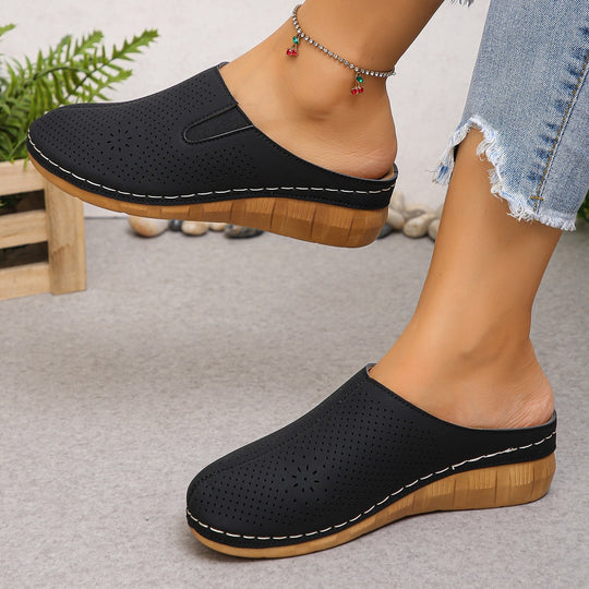 Damen Komfortable Clogs mit atmungsaktivem Leder-Obermaterial und elegantem Holz-Detail EB
