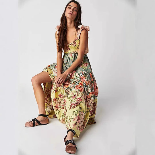 Damen Maxikleid mit floralen Mustern und voluminösem Rock EB