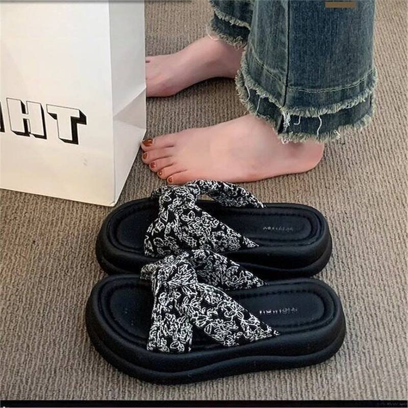 Damen flache Sandalen mit modischem Knötchendesign EB