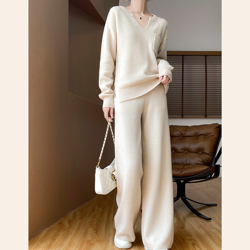 Damen gemütliches Strickensemble mit weitem Pullover und weiten Hosen EB