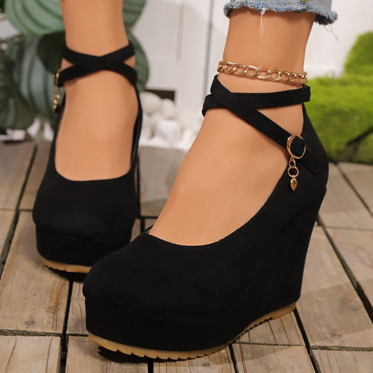 Damen Wedge-Pumps mit eleganter Riemchen-Applikation EB
