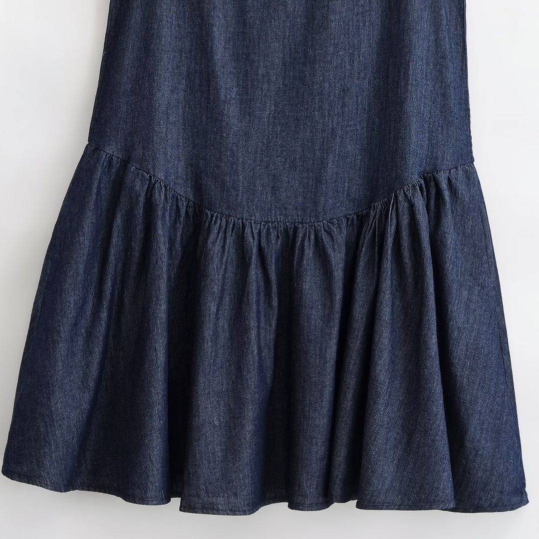 Damen Sommerkleid mit voluminösem Rocksaum und raffiniertem Schnürdetail EB