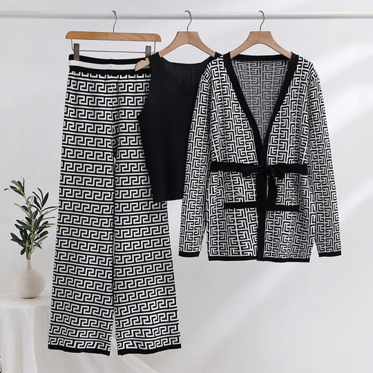 Damen modisches und luxuriöses Loungewear-Set mit elegantem Muster und praktischen Taschen EB