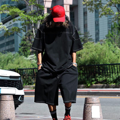 Herren lässiges Kurzarm-T-Shirt mit oversized Schnitt und komfortablen Hosen EB