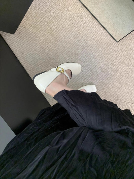Damen Ballerinas mit eleganter Schnalle und metallischer Oberfläche EB