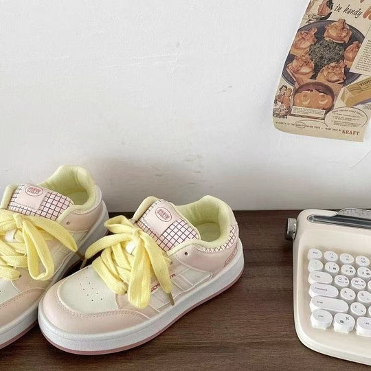 Damen Sneaker mit ordentlichem Halt und Stil von EB