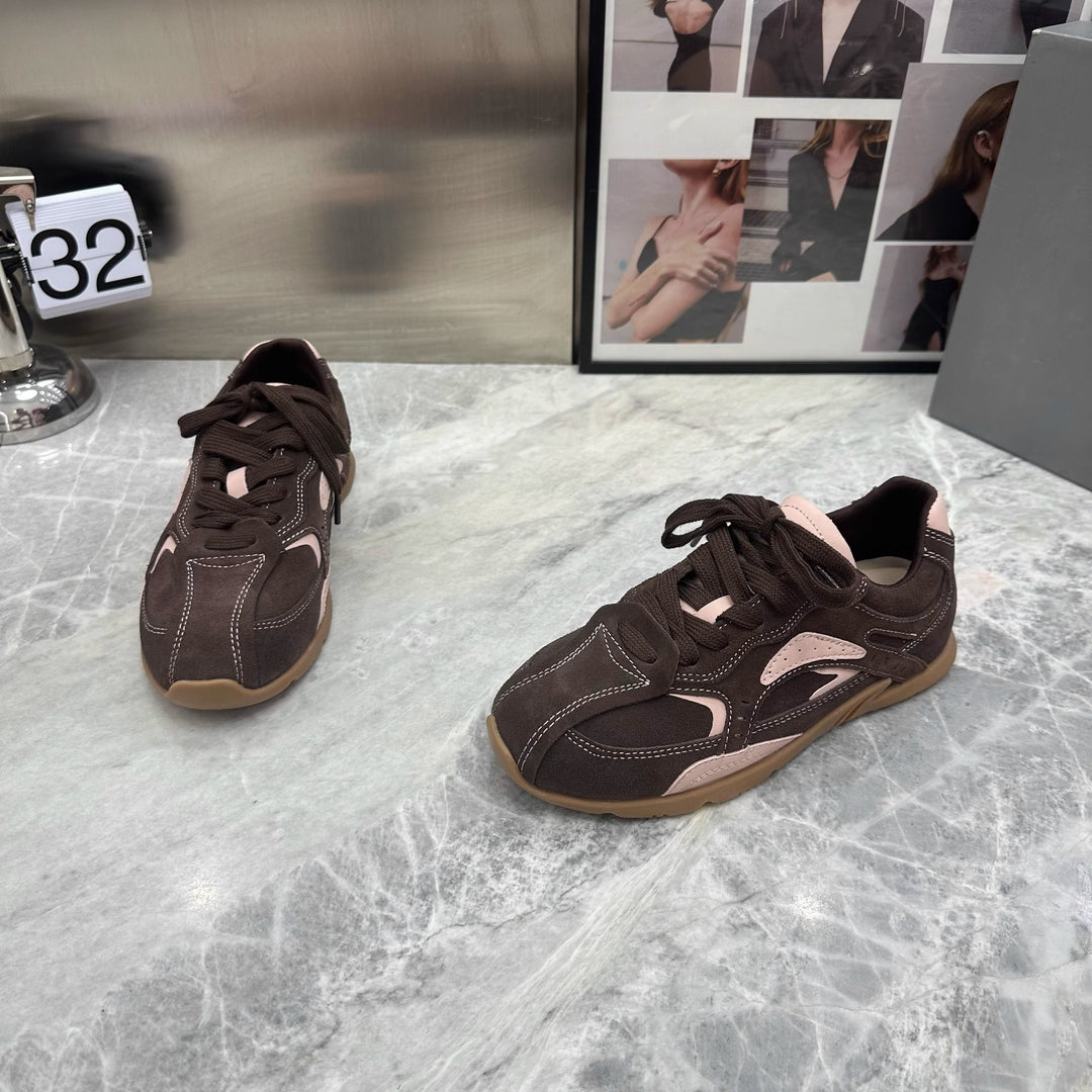 Damen sportliche Sneaker mit atmungsaktivem Obermaterial und rutschfester Sohle EB