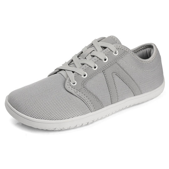Unisex nan minimalistischer City-Sneaker mit feinmaschigem Textiloberteil, gepolstertem Einstieg und flexibler Gummilaufsohle EB