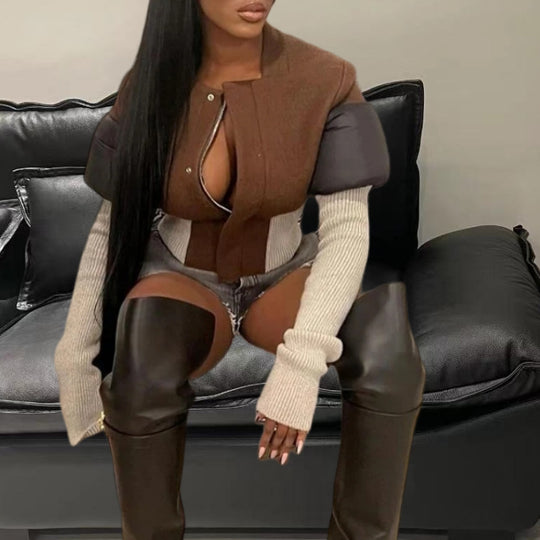 Damen Strickjacke mit modischem Schnitt und kontrastierenden Ärmeln EB