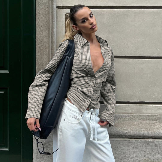 Damen nan taillierte Karobluse mit verdeckter Knopfleiste und geformter Miedernaht EB