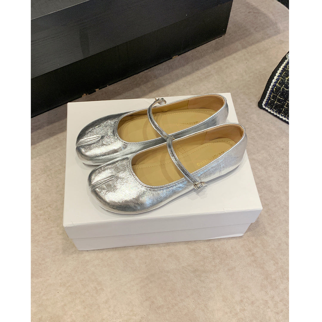 Damen Ballerinas mit schimmerndem Effekt und elegantem Riemen EB