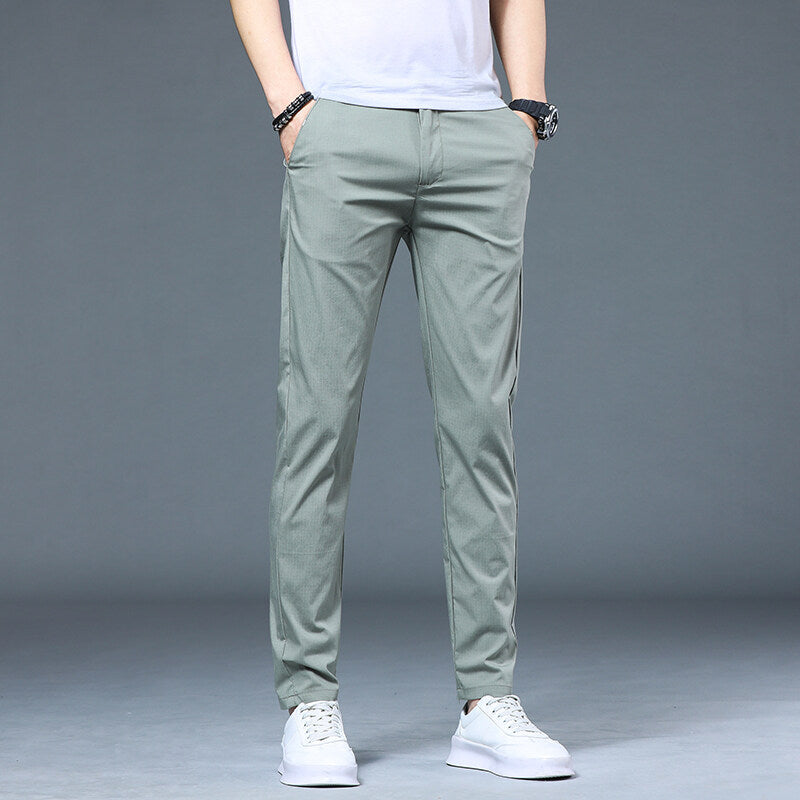 Herren luftige Freizeithosen im modernen Slim-Fit Design EB