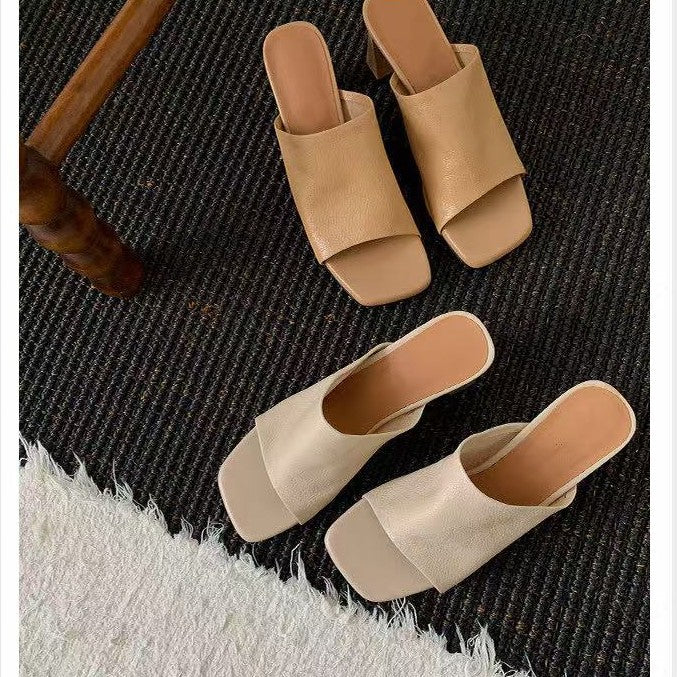 Damen Bequeme Mules mit stylishen Blockabsätzen EB