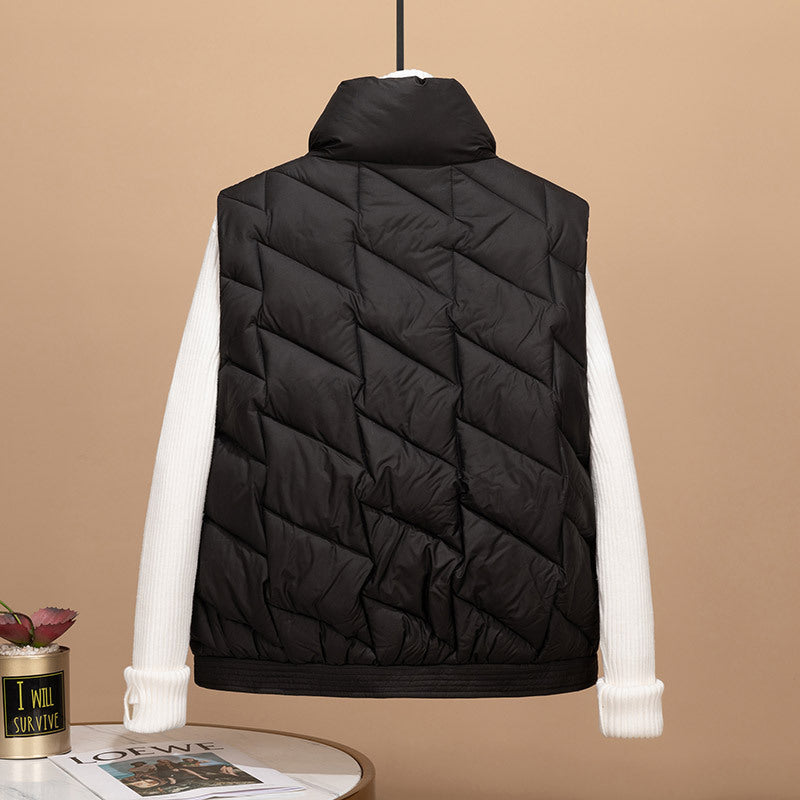 Damen Modische und funktionale Steppjacke mit hohem Kragen und Taschen EB