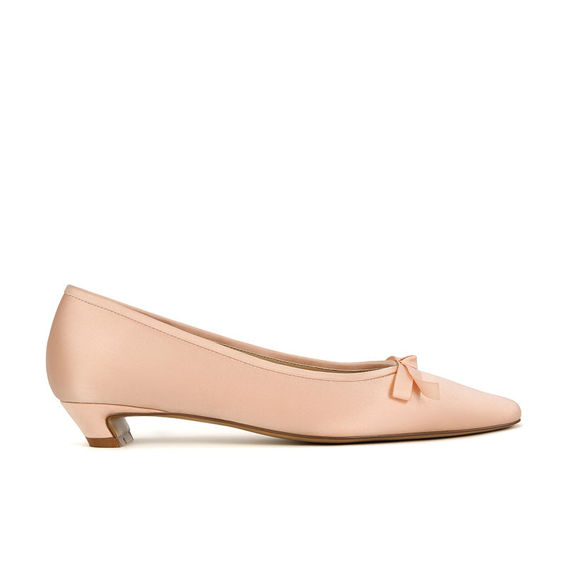 Damen Ballerinas mit schmalem Schnitt und elegantem Riemchen EB