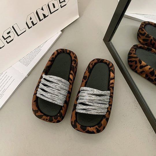 Damen modische Clogs mit eleganter Glitzerapplikation und bequemer Sohle EB